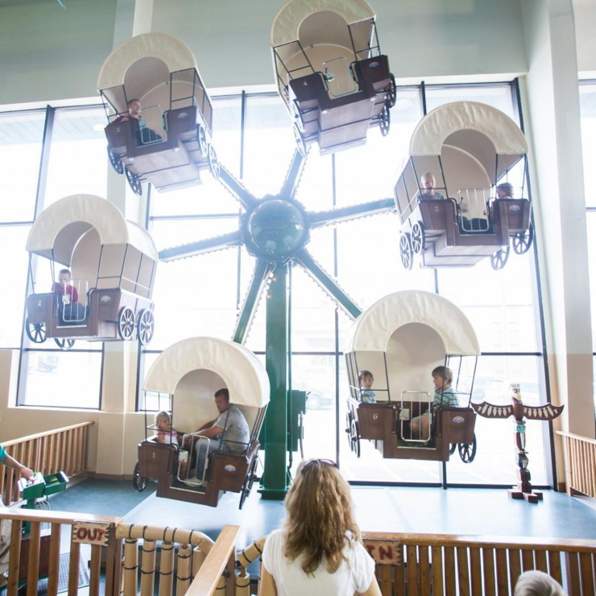 Family Fun At Lake Of The Ozarks On And Off The Lake Travels With Amy Stltoday Com