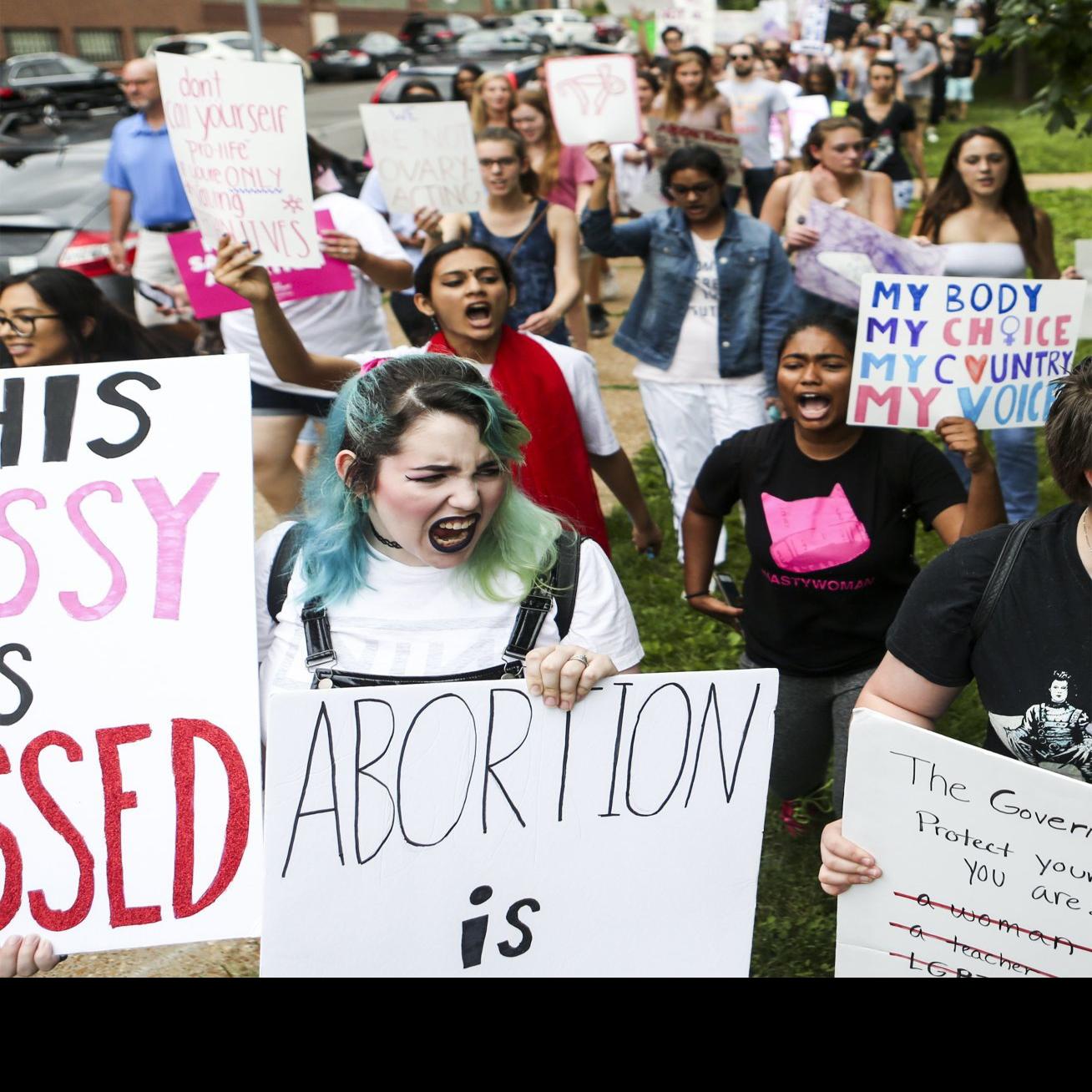 What Closing Missouri S Last Abortion Clinic Will Mean For Neighboring States Health Stltoday Com