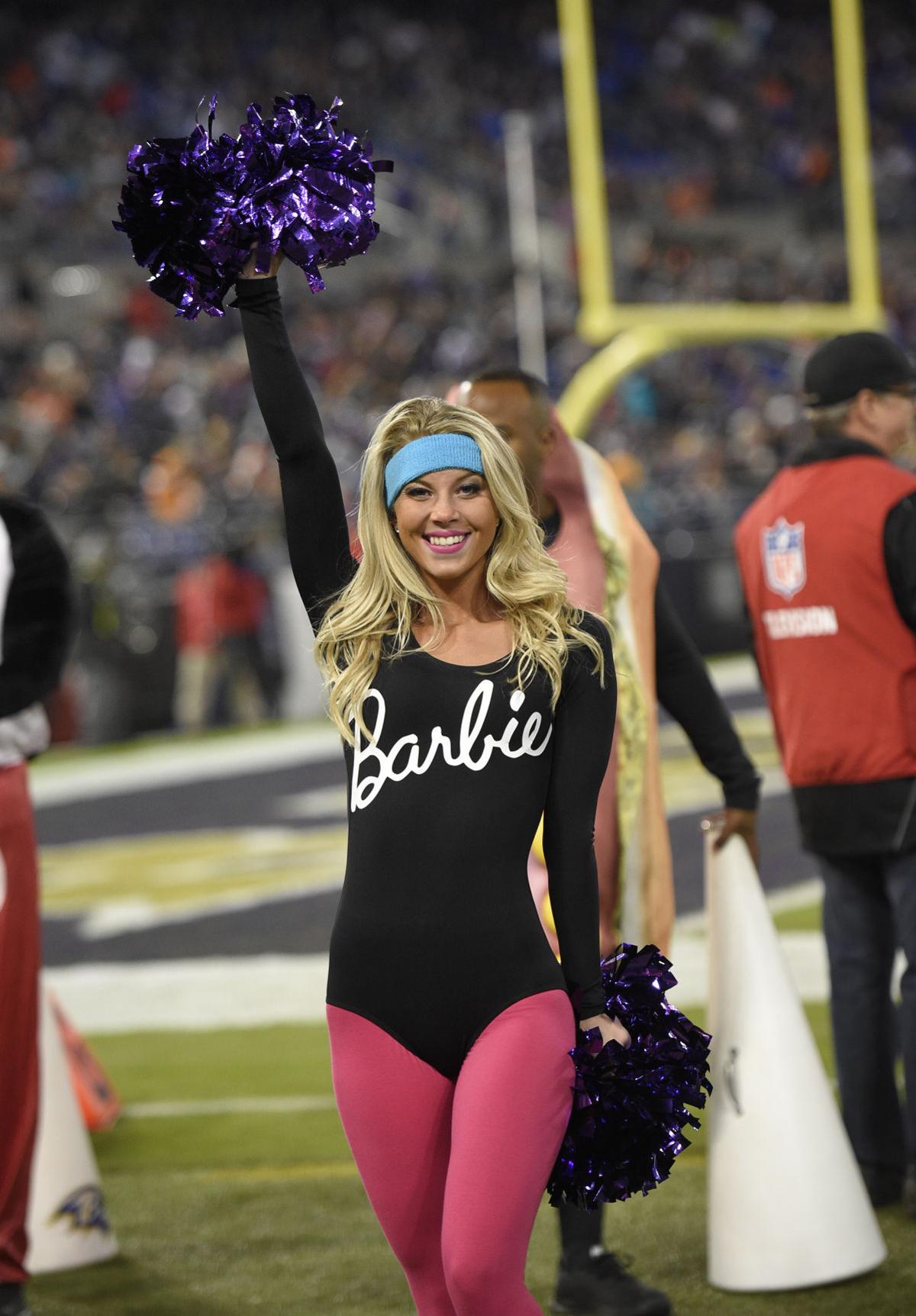 Nfl Cheerleaders In The Halloween Spirit Pro Football Stltoday Com