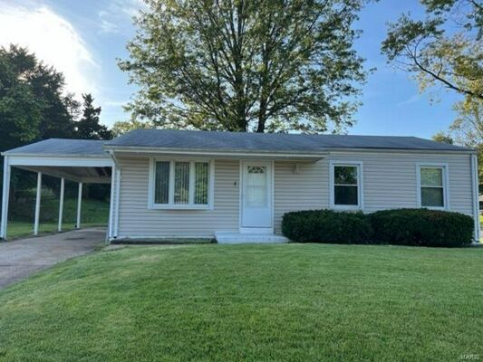 3 Bedroom Home in St Louis - $92,500
