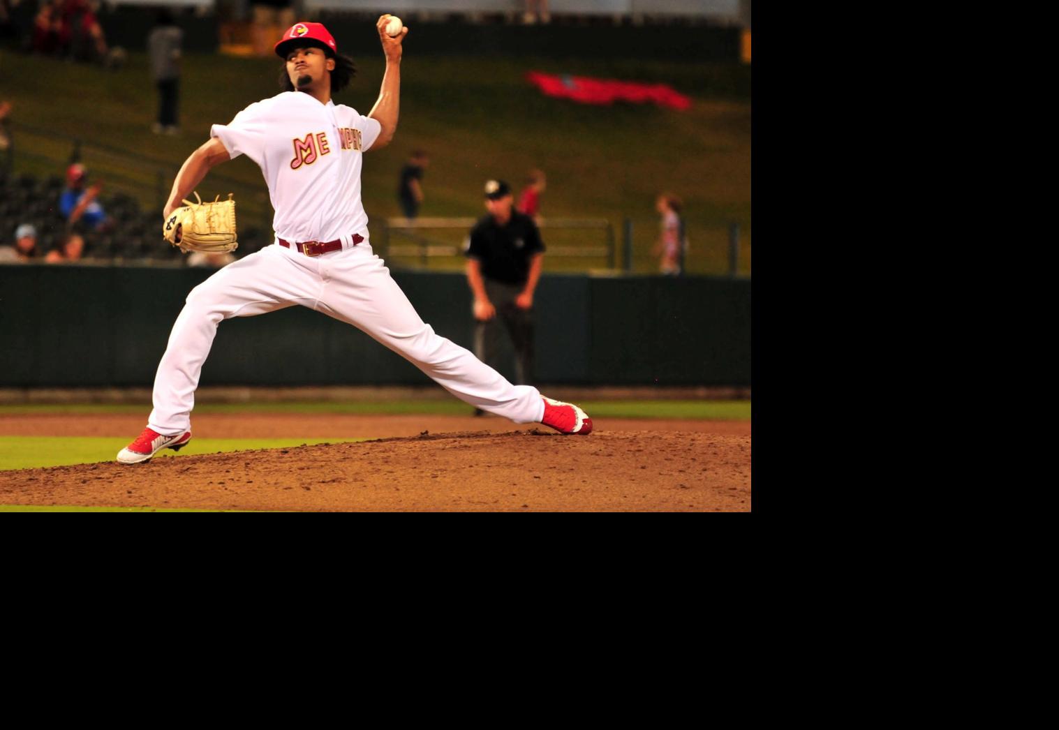Sinker, slider, strikeout: Cardinals' rookie Jordan Hicks adjusts to life  in majors and in bullpen