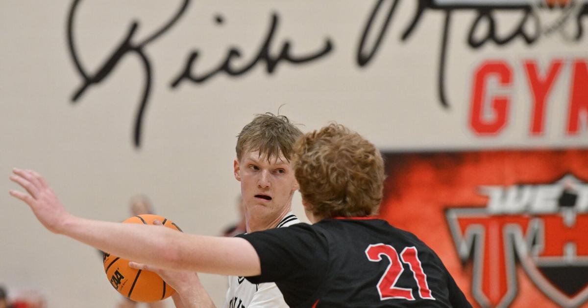 Triad advances to 3A regional final by knocking out conference rival Highland