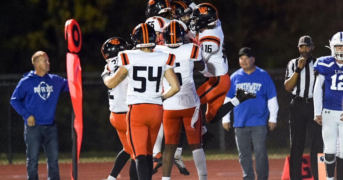 Week 8 high school football scores and highlights East St. Louis rolls