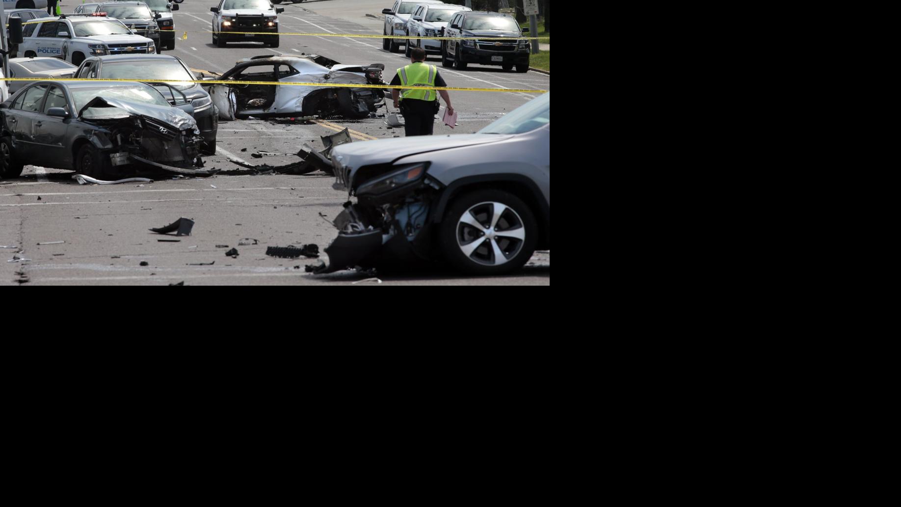 Driver fleeing police causes sixvehicle crash in St