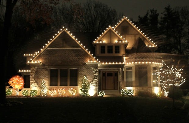 latest outdoor christmas lights