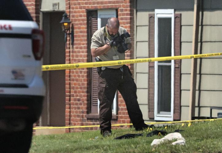 Man shot while exchanging gunfire with St. Louis County police
