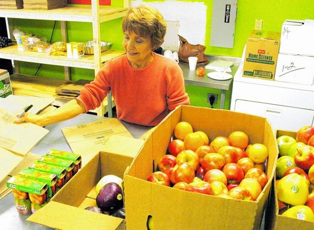 Metro East Food Pantries Struggle To Meet Demand Local Illinois