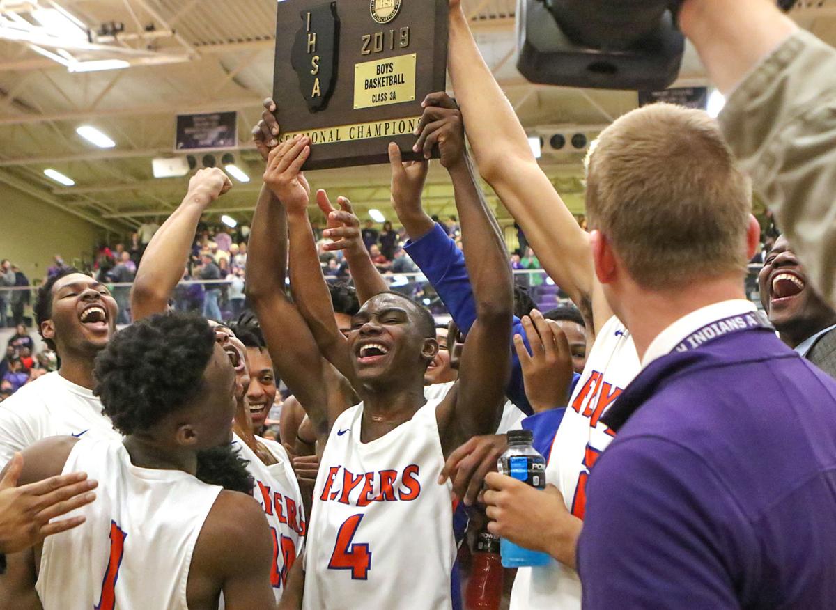 Robinson S Career Night Helps East St Louis Topple Mascoutah For