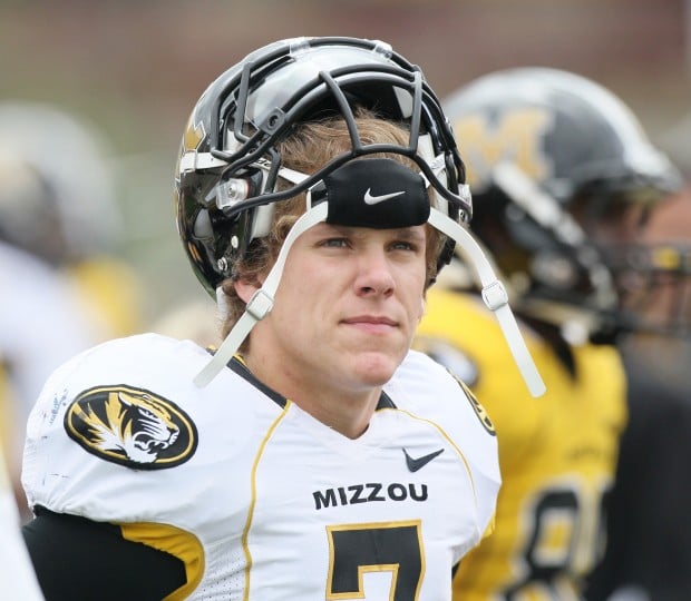 College Sports: Mizzou's Gabbert commits to go pro (1/4/11)