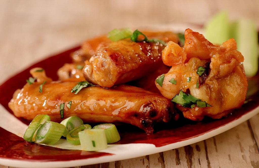 A Bowl Of Wings Would Be Super 8 Recipes For Your Super Bowl Party Food And Cooking Stltoday Com
