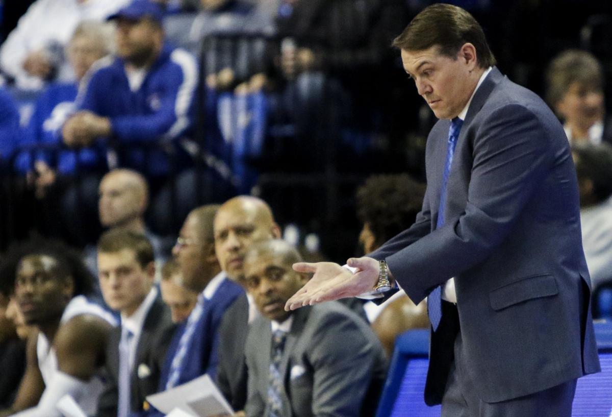 St. Louis University Battles Duquesne University on Senior Night