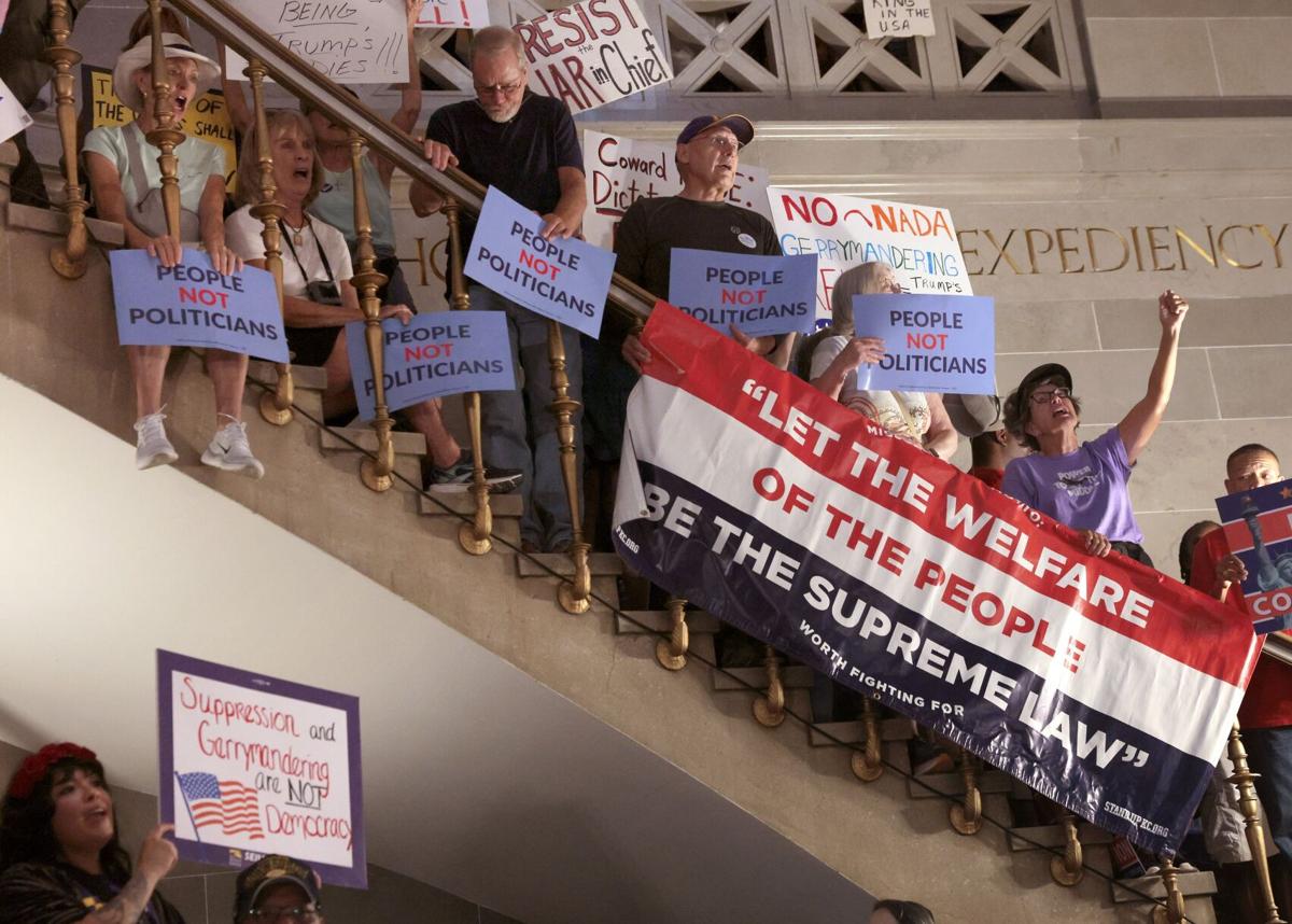 Re-districting opposition gathers in Jefferson City