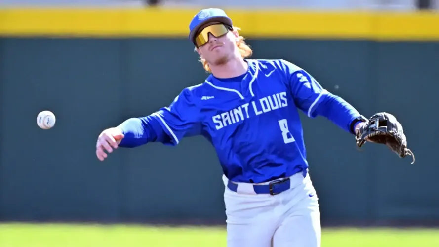 Billikens Edged By Redbirds, 5-4