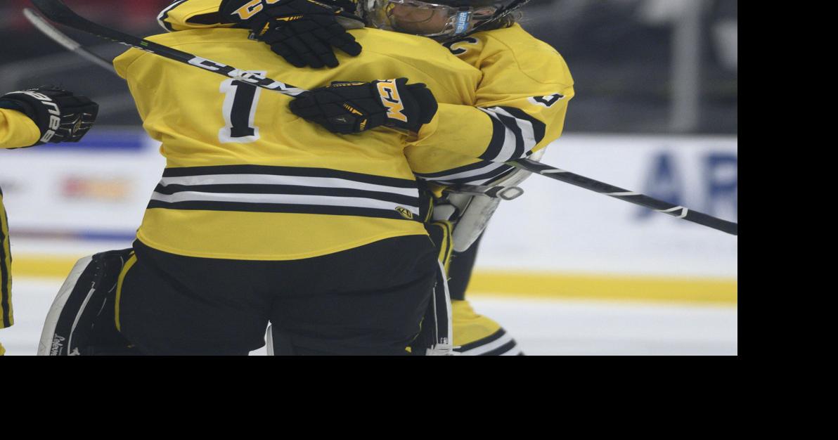 Watch: Bruins, Penguins players rock old school baseball uniforms