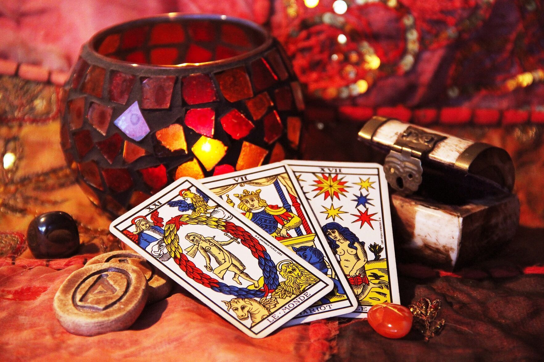 free tarot chat online