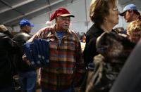 No Thanksgiving Hangover Here Hundreds Head Out Well Before Sunrise To Snag Black Friday Deals Local Business Stltoday Com