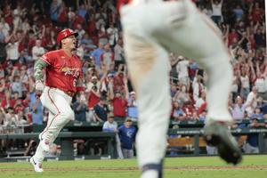 Cardinals host Royals