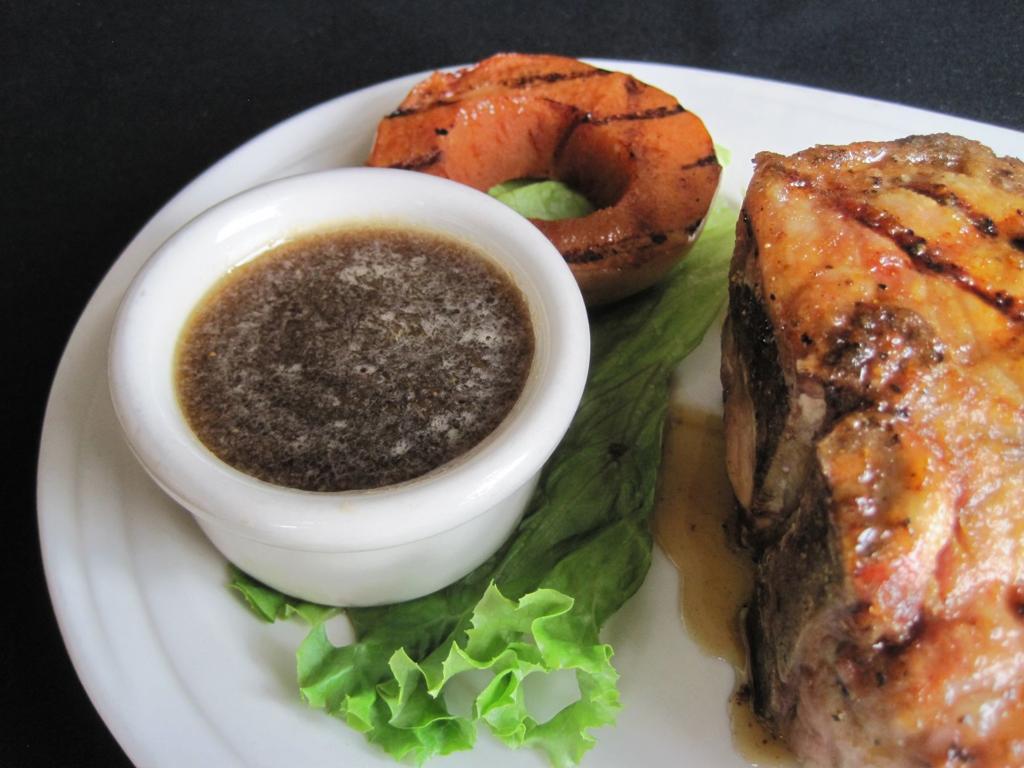 Special Request Citizen Kane S Horseradish Glaze Makes Its Hefty Pork Chops Even Better Food And Cooking Stltoday Com
