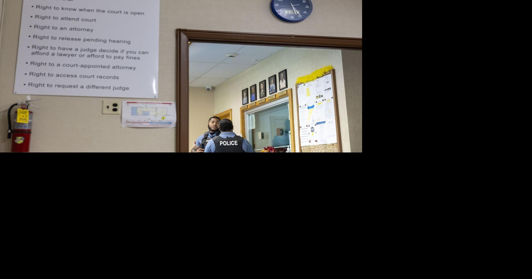Riverview Police disband. St. Louis County Police to patrol city
