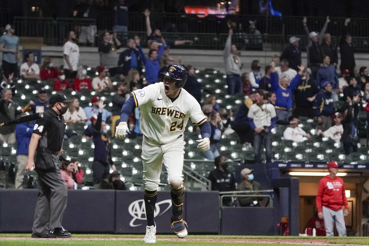 Wild Pitch On Strikeout Sparks Brewers 4 1 Win Over Cardinals St Louis Cardinals Stltoday Com