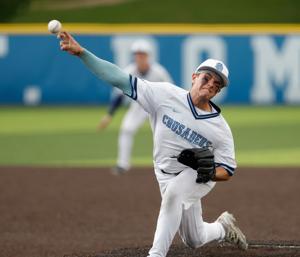 Class 5 state quarterfinal: St. Dominic vs. Summit