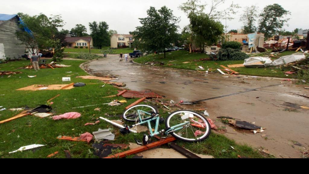 St. Charles area storm damage St. Charles