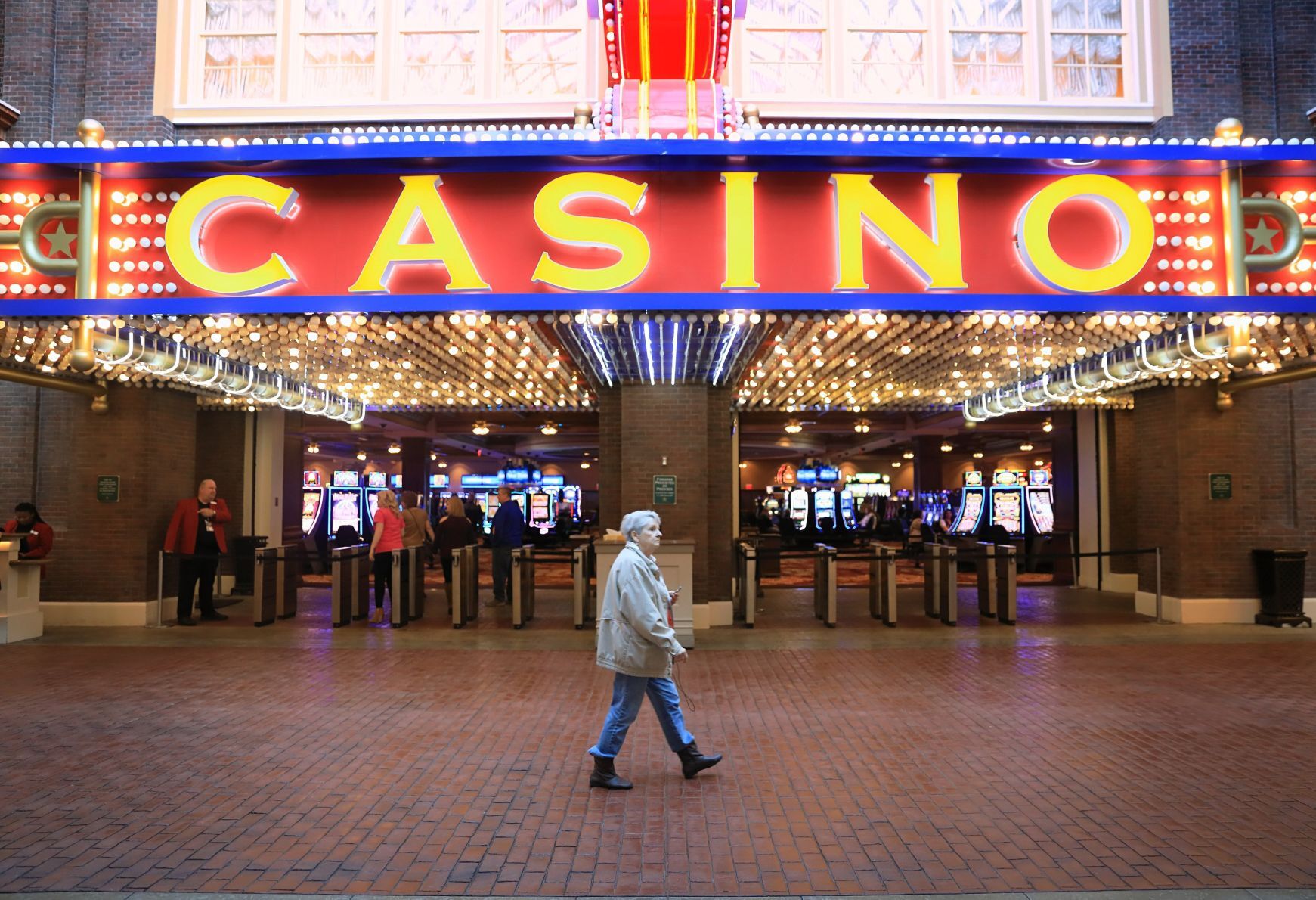 stltoday.com - Kurt Erickson - Veterans groups to lobby for higher casino fees to help state-run nursing homes