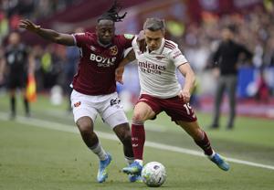 SOCCER-ENGLAND-WHU-ARS/