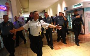 Protesters hit West County Center, Chesterfield Mall after targeting city