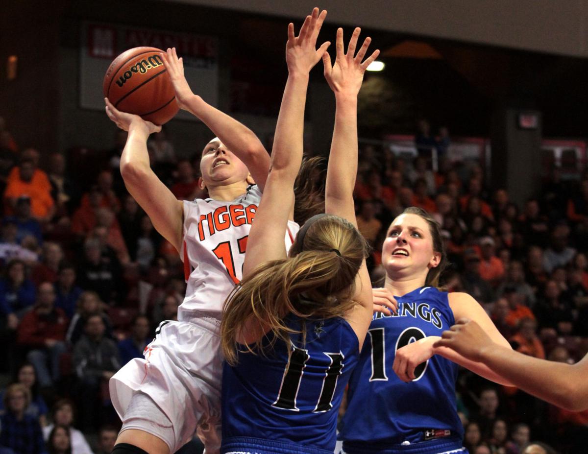 Edwardsville Falls Short Of First State Title On Geneva S Late