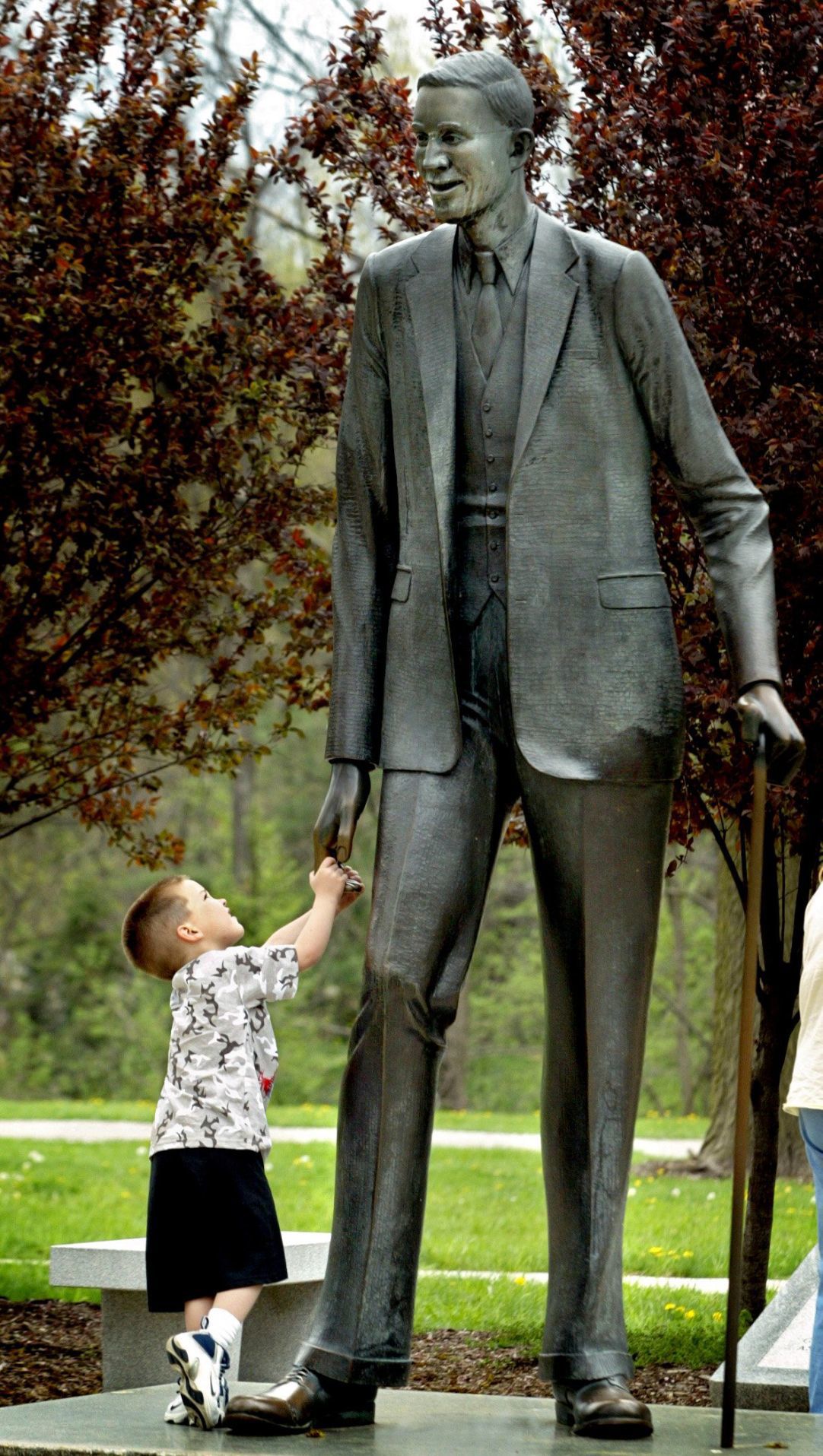100 Facts About Alton S Gentle Giant Robert Wadlow Lifestyles Stltoday Com