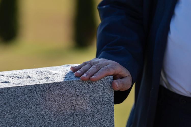 The Beth Israel Gardens Jewish Cemetery is unveiled in St. Charles