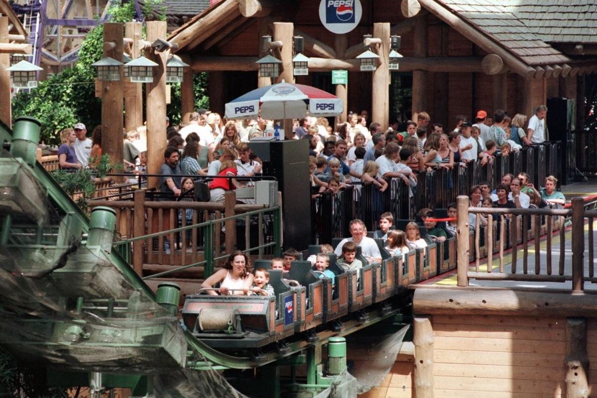 Canadian company plans to build largest U.S. shopping mall in south ...