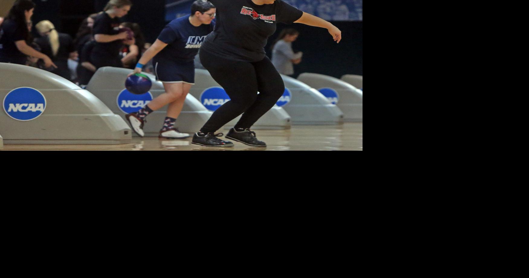 Women's college bowling finals roll into town