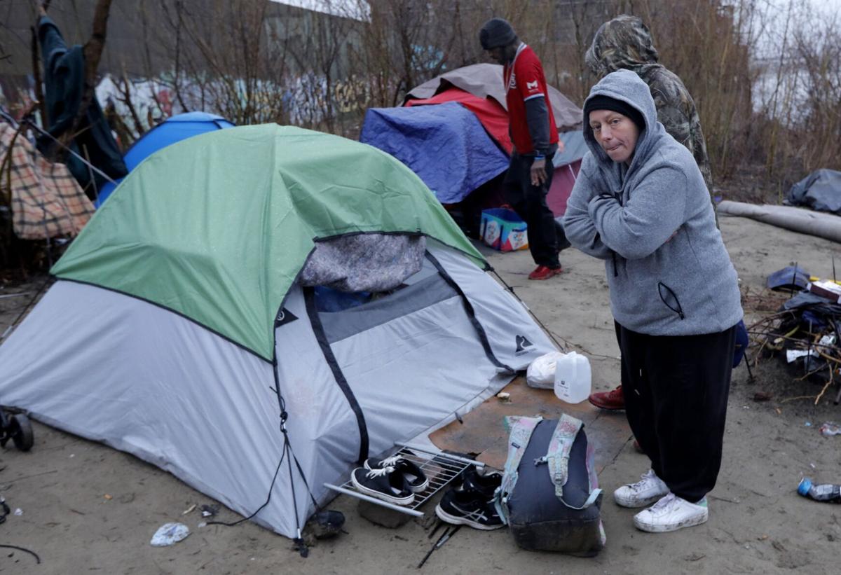 ѿý plans to clear another riverfront homeless encampment, but no movement yet