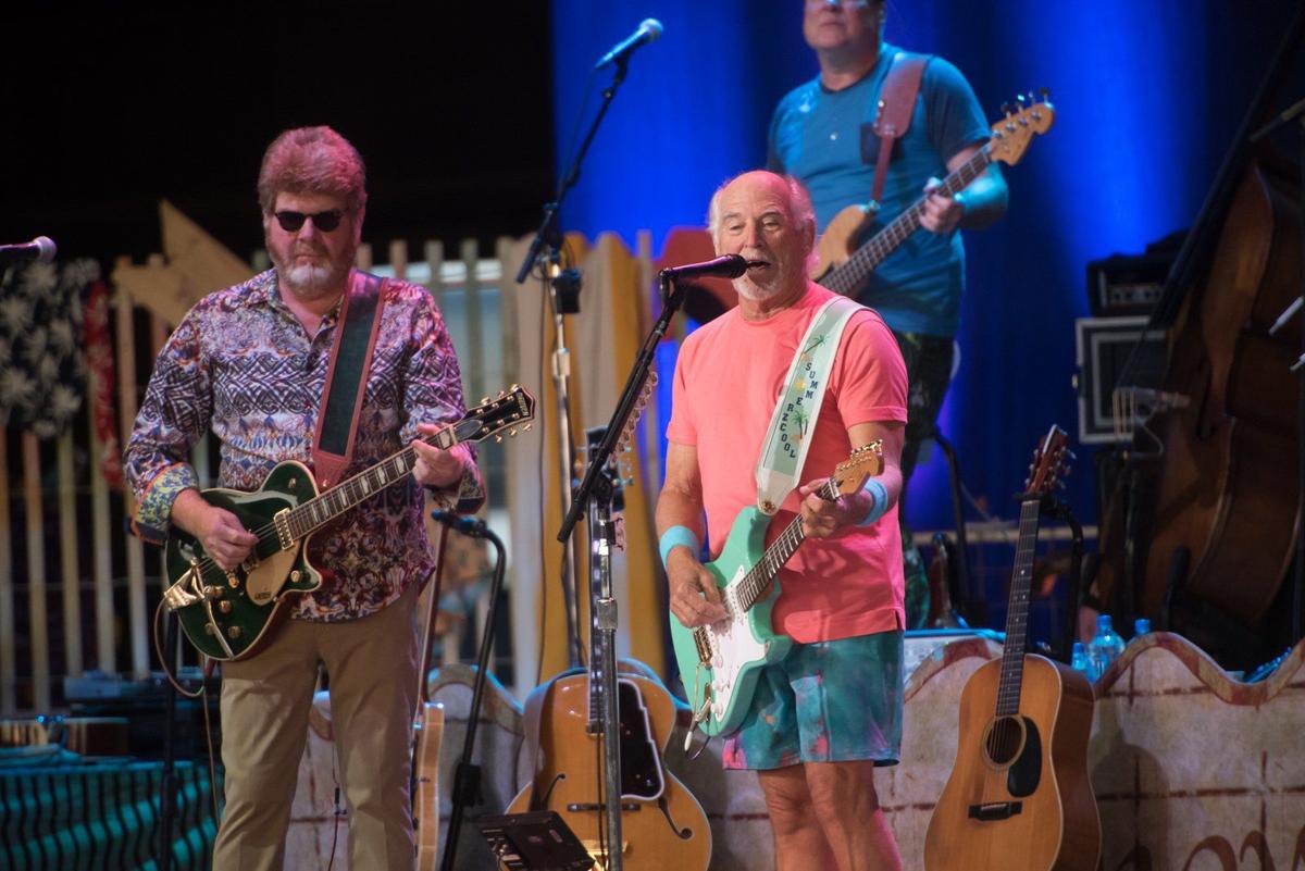 Jimmy Buffett keeps the July Fourth party rolling at Hollywood Casino