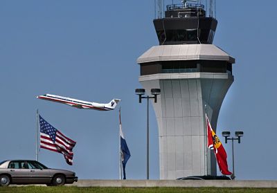 Denver-bound flight returns to St. Louis after bird strike | Metro | www.bagssaleusa.com