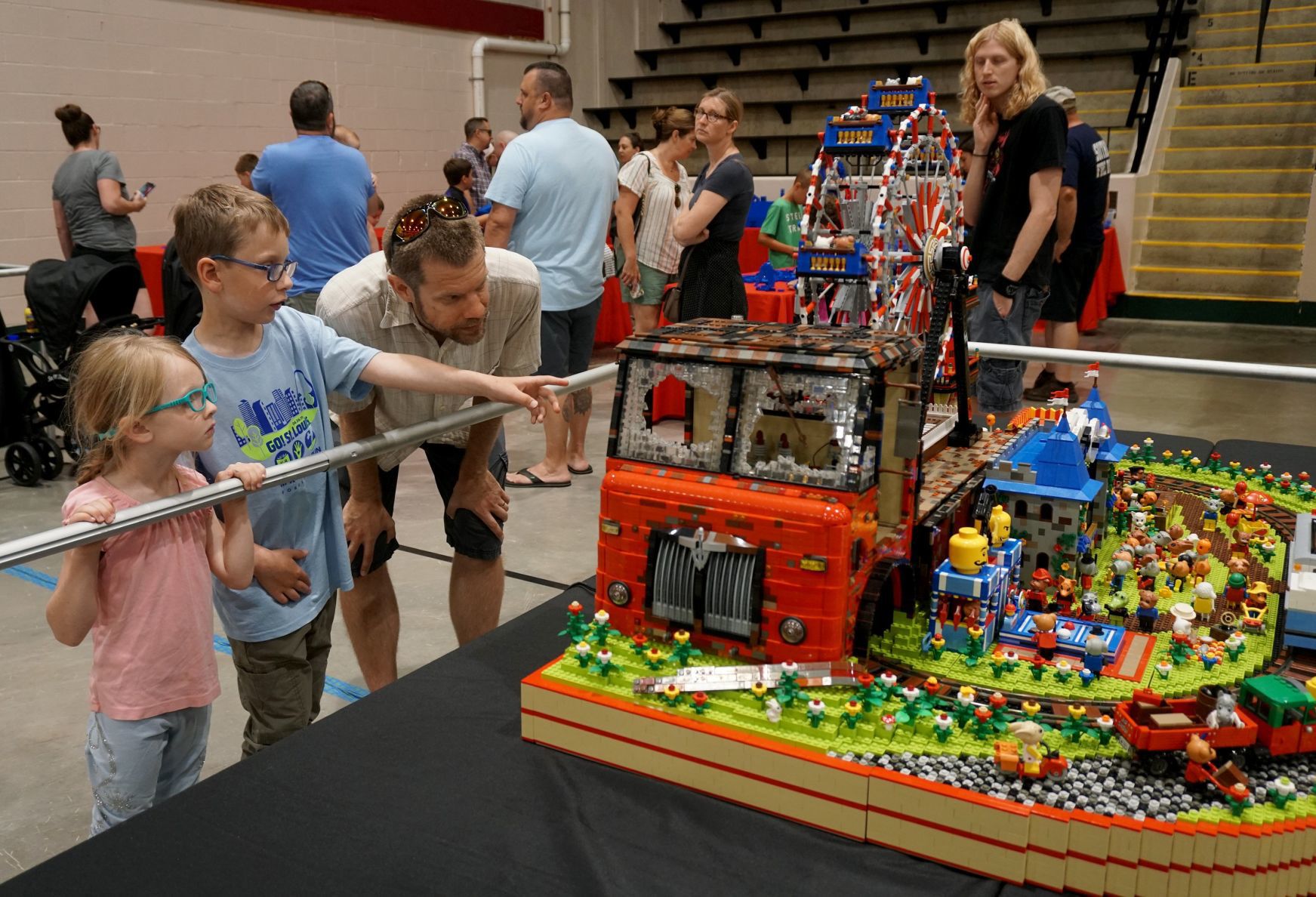 Photos: BrickUniverse Lego Fan Convention