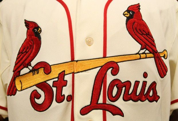 Late 80's early 90's St. Louis Cardinals bird logo.
