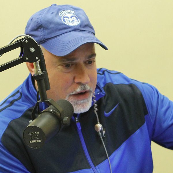 jim hayes is expected to stay at kfns st louis cardinals jim hayes