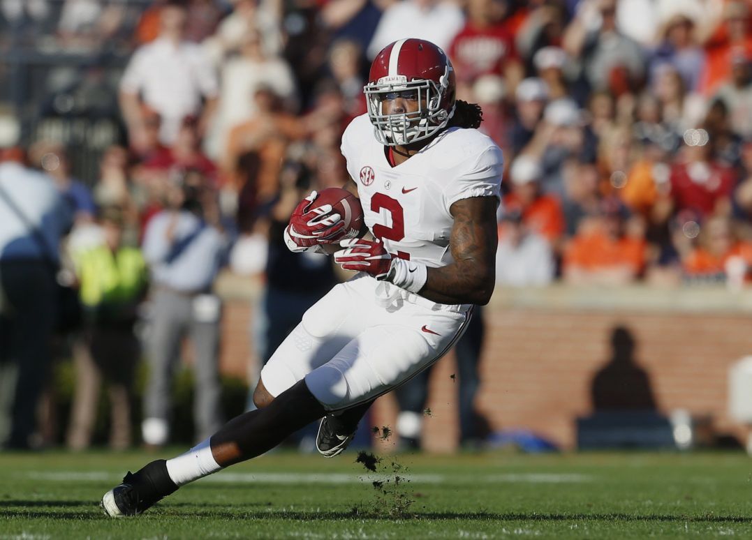 SportsCenter - Seriously Derrick Henry is enormous.