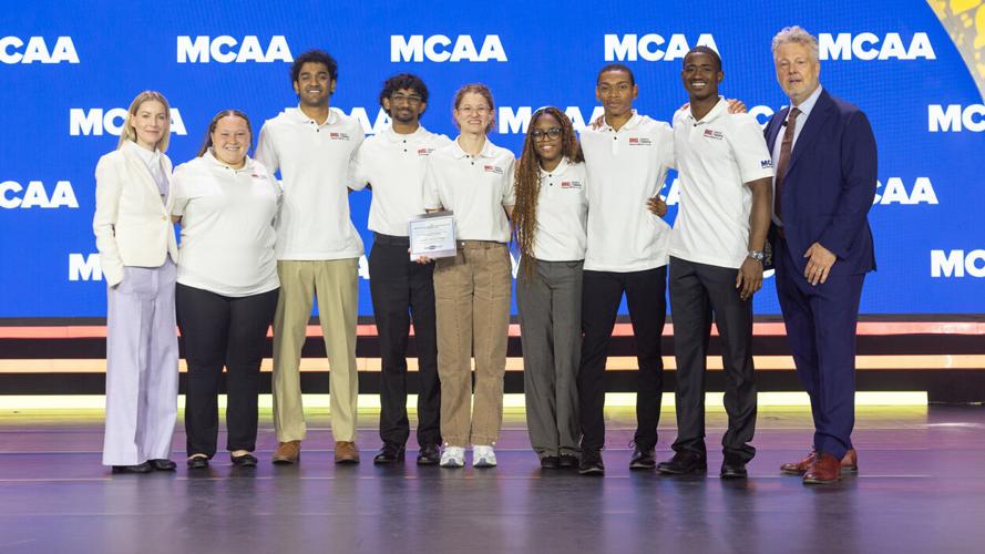 Engineering students make industry connections at MCAA convention
