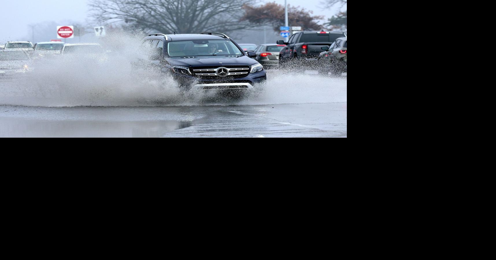 Forecasters warn of flash flooding, severe storms Sunday in St. Louis area
