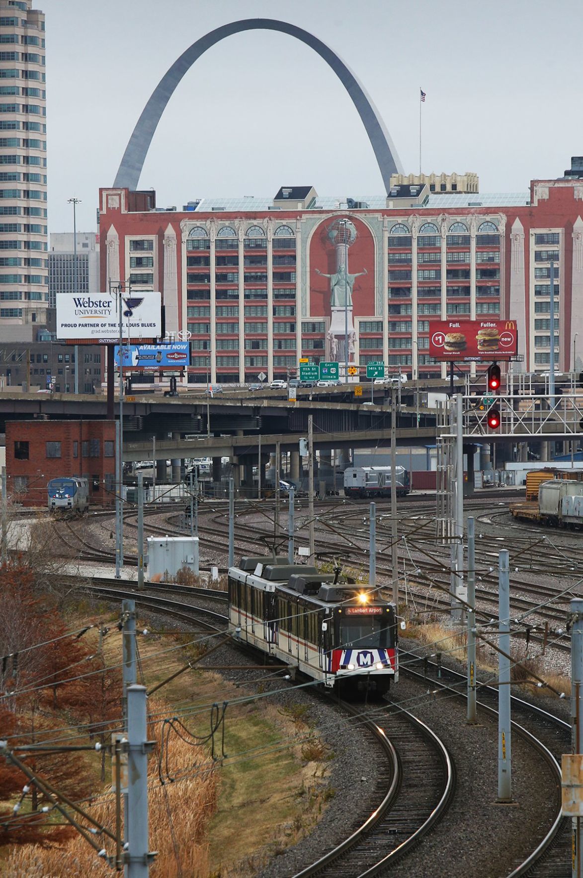 It&#39;s not just crime: Why have so many people quit taking public transit in St. Louis ...