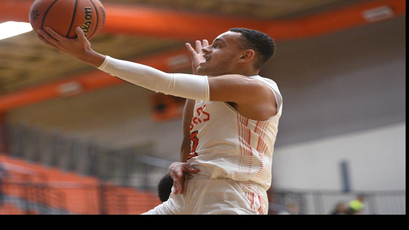 East St Louis Forfeits Conference Victory To Edwardsville Boys