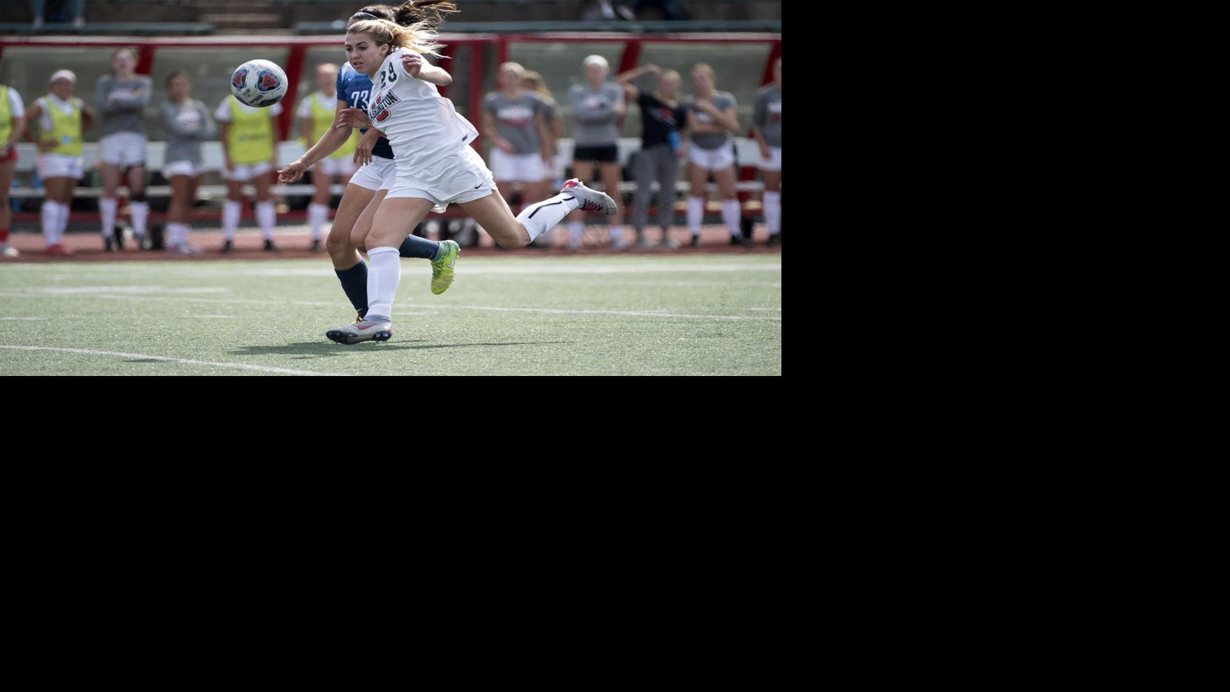 Young Washington U. women's soccer team opens season with No. 3 national ranking College