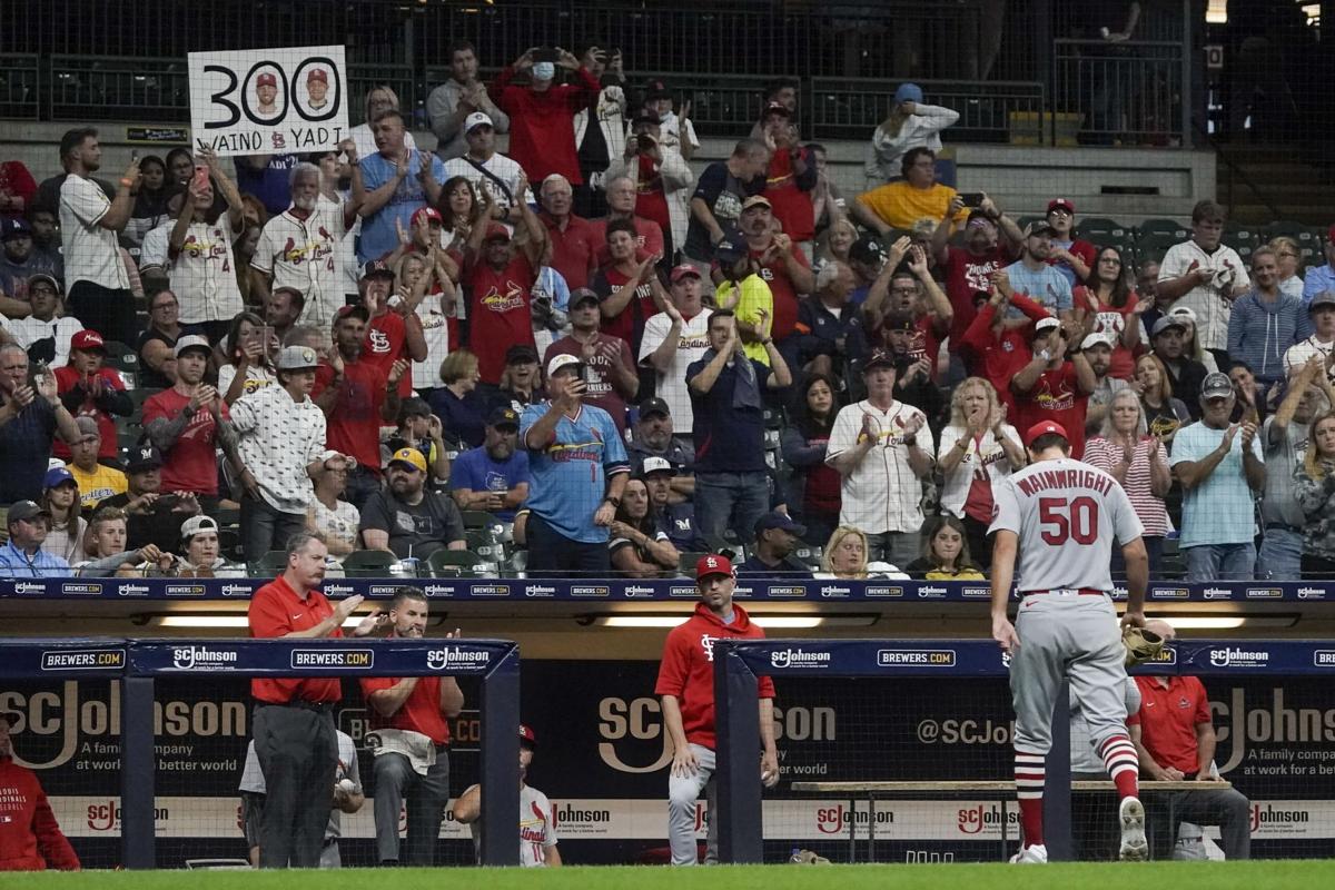 History for Waino and Yadi: Cardinals beat Brewers as dynamic duo