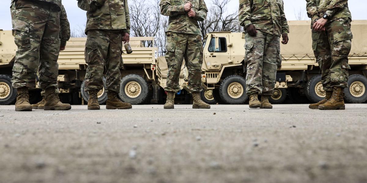 Illinois Army National Guard deploys