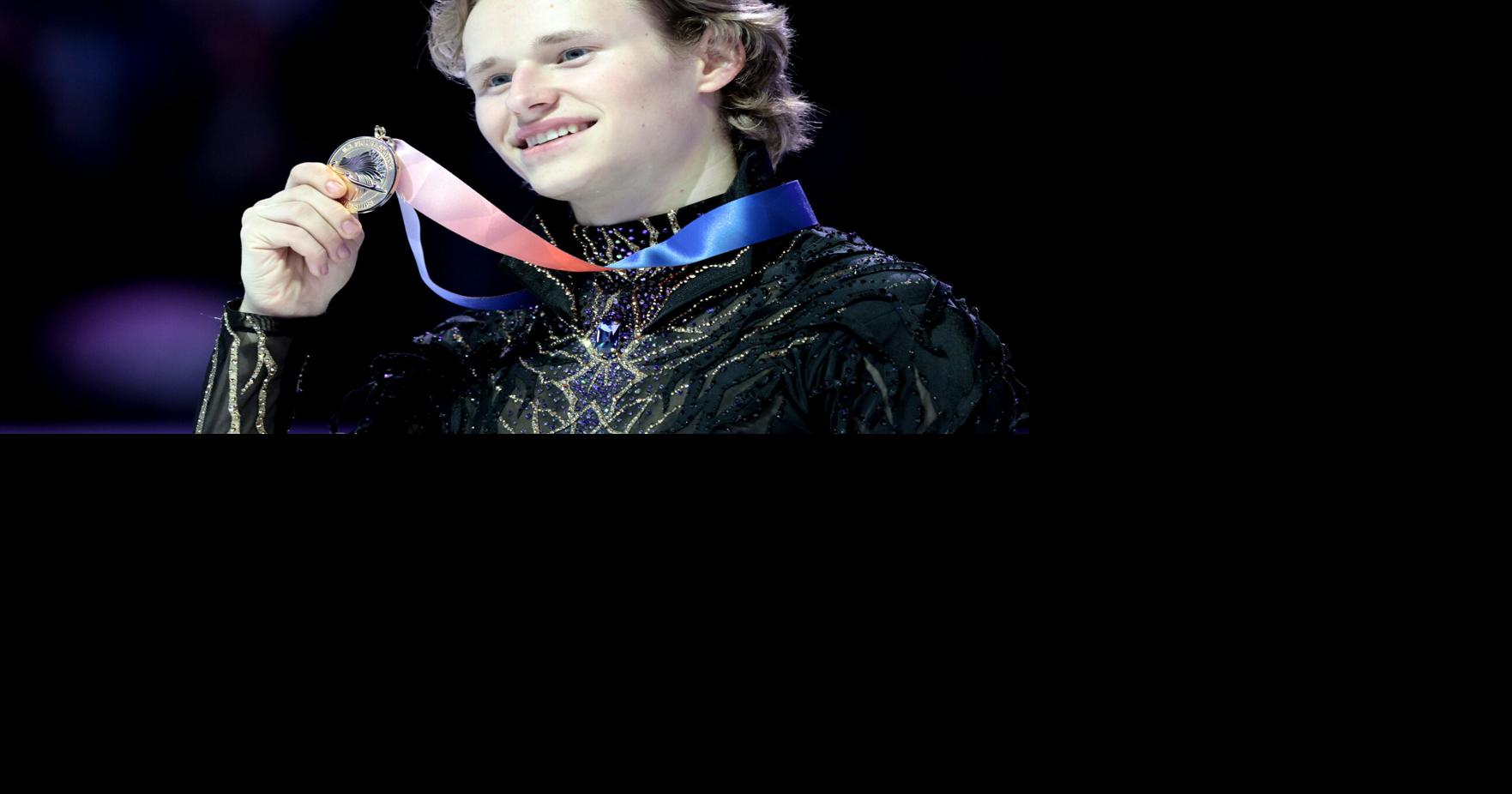 Olympic favorite Ilia Malinin wows St. Louis on his way to fourth straight U.S. championship