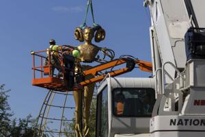 Statue constructed at Rung for Women